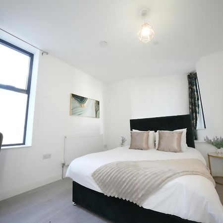 Ealing Broadway Great Stay 7-Minute Walk From The Underground Exterior foto